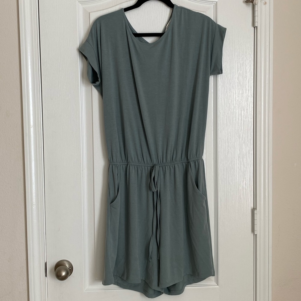 Zenana Sage Color Romper NWOT